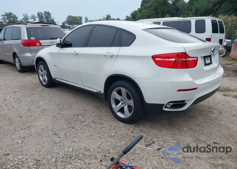 2011 BMW X6 xDrive50I z USA, uszkodzony, nr VIN 5UXFG8C55BLZ96584